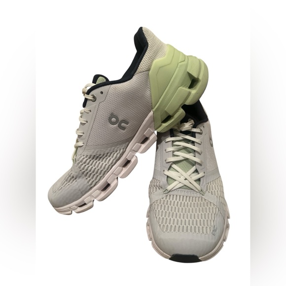 On Running Shoes - ON RUNNING | Cloudflyer running shoes size women’s 9